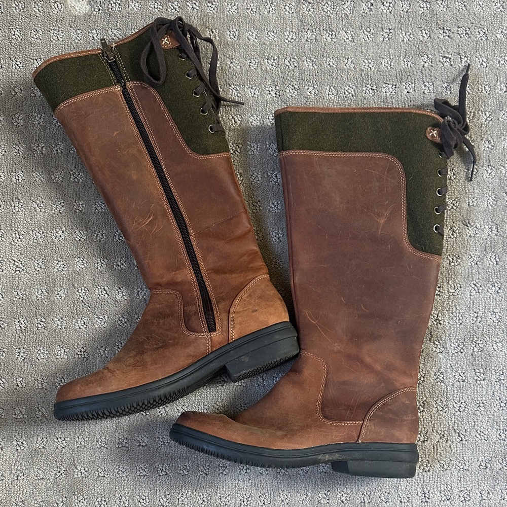 Clarks Brown and Green Lace-Up Boots